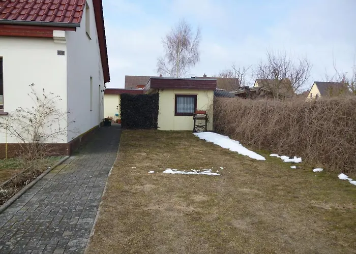 Haus Frohsinn 公寓 *